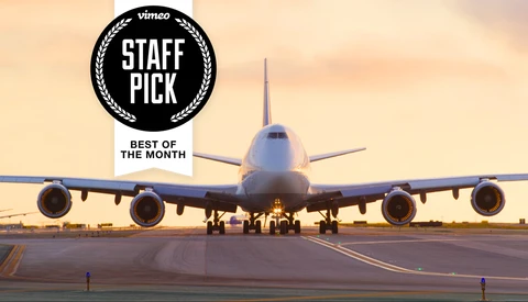 Mesmerizing Time-lapse Video Shows the inside of Los Angeles Airport