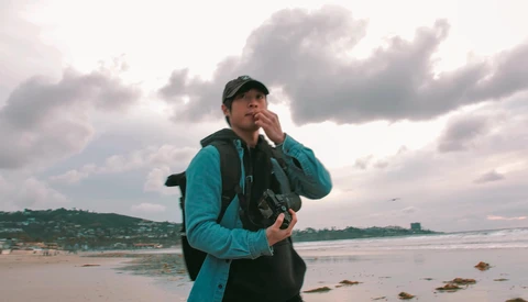 $5,750 Versus $500 Camera Gear: What Happens When an Amateur and Professional Swap Gear?