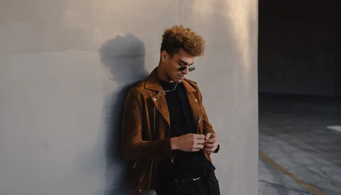 Helpful Tips for Posing and Photographing Men