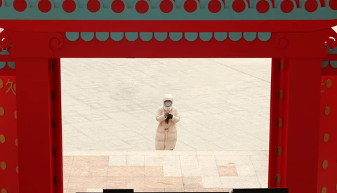 Photographer Captures Empty Streets of Shanghai as Coronavirus Fears Take Hold