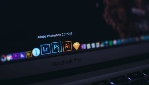 Adobe Offers Free Creative Cloud Packages for Students Stuck at Home Due to Coronavirus