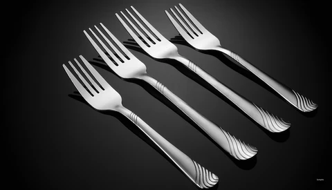 How to Take a Great Cutlery Shot With Just One Light
