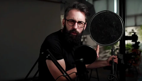 How to Choose the Right Lights for Your Photography