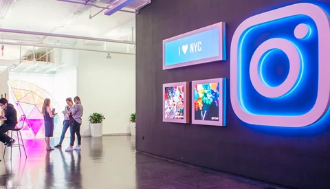 How the World's Most Popular Photography App Started: The Origins of Instagram