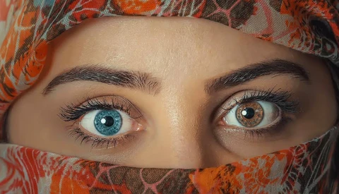 How to Change Eye Color Using Lightroom