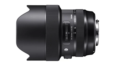 Take up to $300 off the Sigma 14-24mm f/2.8 DG HSM Art Lens Today Only