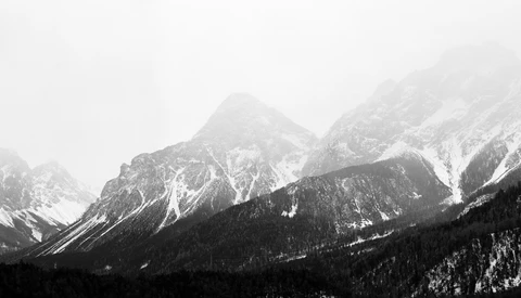 Minimalist Landscapes: Why Is It so Difficult When There’s so Little in the Frame?