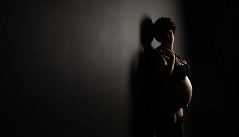 Maternity Photography: Ditching the Flowy Gowns for Stilettos