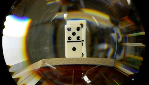 This Mind-Bending Lens Can See Behind Objects. Here's How to Build Your Own