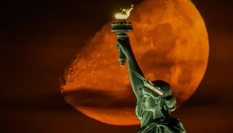 How to Take a Great Supermoon Photo
