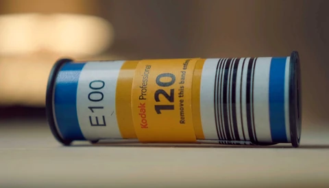 Testing the Dynamic Range Limits for Medium Format Film: Kodak Ektachrome E100