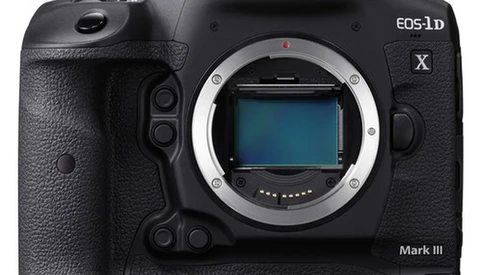 Has Canon Closed the Gap, or Is It Hobbled by Poor Performing Sensors?
