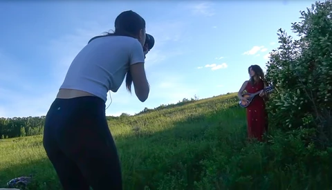 Natural Light Portraits with Canon 85mm f/1.2 RF: Behind The Scenes