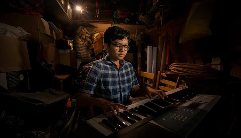 A Virtual Lighting Tutorial and Remote Environmental Portrait Shoot From 6,680 Miles Away