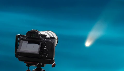 A Simple Way to Photograph Comet NEOWISE