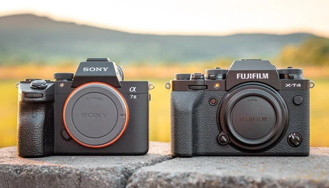 The Sony a7 III Versus the Fujifilm X-T4: Which Is Right for You?