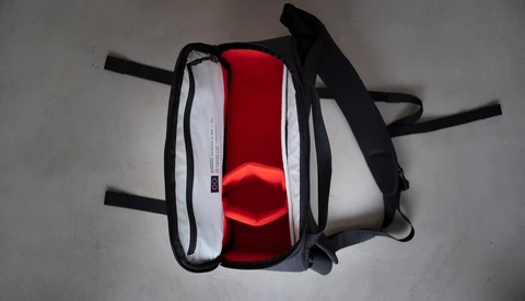 Fstoppers Reviews the Moment Sling Bag