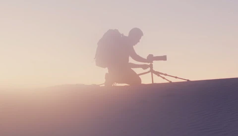 5 Quick Tips for Photographing Sand Dunes With Michael Shainblum