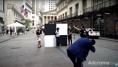 New York Based Headshot Photographer Captures Eye-Opening Portraits of Strangers on the Street