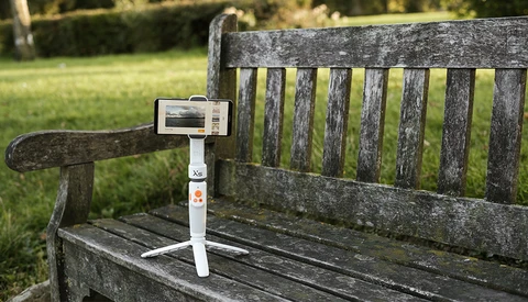 Fstoppers Reviews the Zhiyun Smooth-XS, a Smartphone Gimbal for Mobile Content Creators