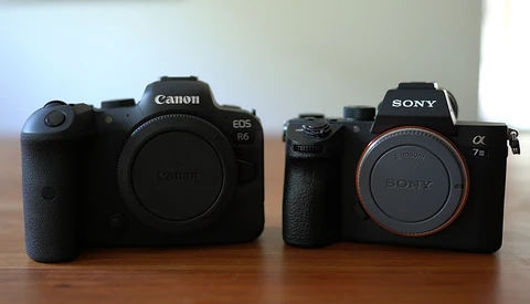 How Do the Canon EOS R5 and R6 Compare to the Sony a7R IV and a7 III?