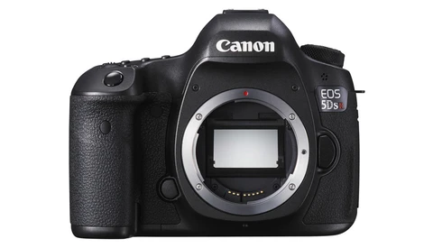B&H Introduces Huge Discount on High-Megapixel Canon 5DS and 5DS R Cameras
