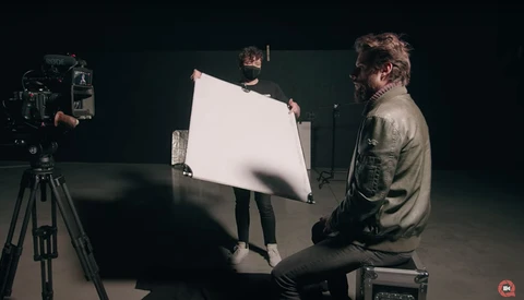 5 Lighting Setups Using a Single Light