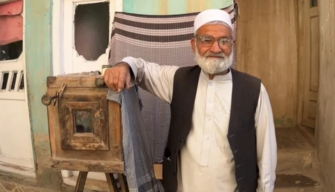 This Photographer Shoots Portraits on a Hundred-Year-Old Camera in Afghanistan