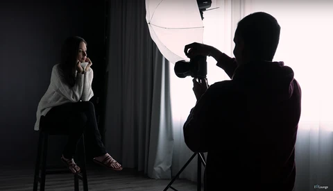 How to Fix Posing Mistakes in Seated Portraits