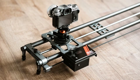 Fstoppers Reviews YC Onion Hot Dog 3.0 Motorized Slider: A Good Budget Option for Videographers?