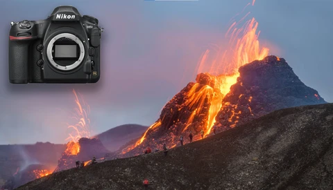 These Photographers Captured the Dangerous Iceland Volcano Eruption