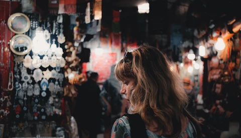 5 Bad Habits That Can Hold Your Street Photography Back