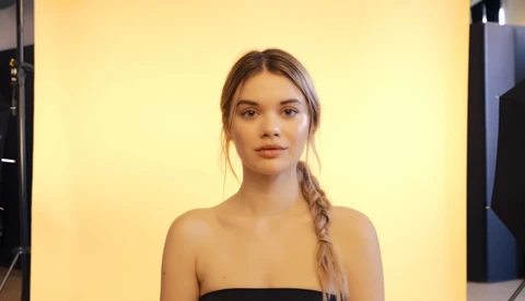 The Two Best Backgrounds for Flattering Skin Tones