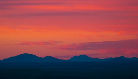 This Landscape Photographer Breaks All the Rules and Gets Great Photos