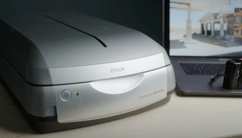 You Can Get Great 35mm Scans From a Cheap Flatbed Scanner: Follow These Tips