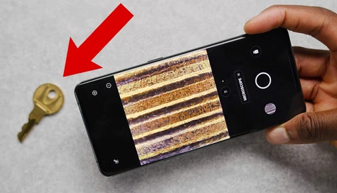The Smartphone With a Built-in Microscope Lens