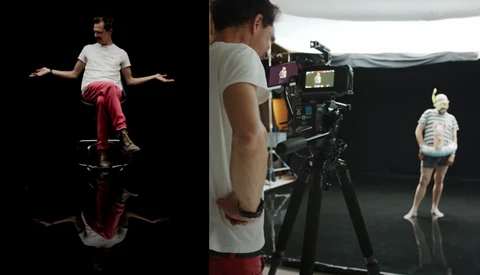 How to Create a Black Void Filled With Reflective Water, in Camera