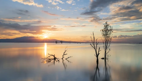 5 Ways to Enhance Your Landscape Photography Composition Through Long Exposure