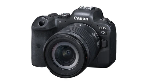 Canon EOS R6 Firmware No Longer Available After Report of 'Fatal Bug'