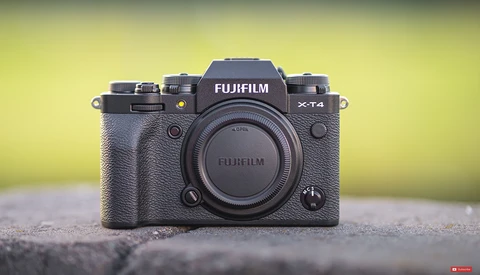 A Year With Fuji's Flagship X-T4 Mirrorless Camera