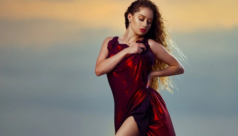 Learn How to Light and Shoot This Dramatic Portrait