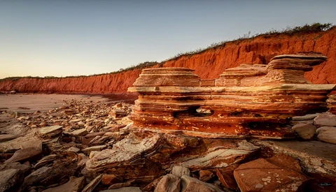 Improving Landscape Photos by Creating Separation