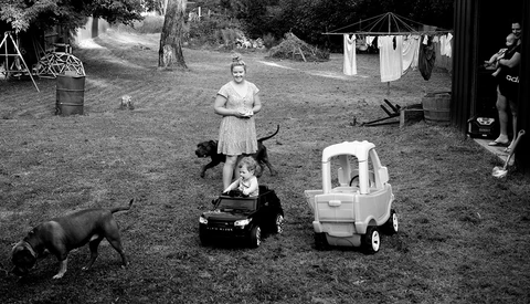 We Interview Suzanne Phoenix: Community, Communication, and Consent in Photography
