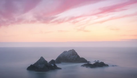 How to Create Minimalist Long Exposure Seascape Photos