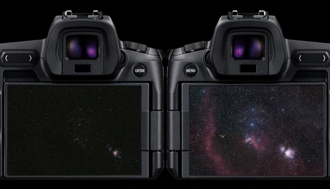Dual camera interface displaying night sky photography with stars and nebulae on both screens.