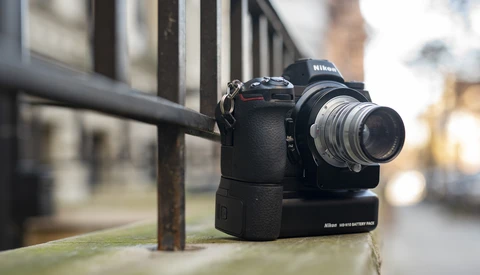 We Review the Megadap MTZ11 Leica to Nikon Z Autofocus Adapter