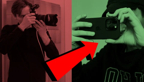 Graphic comparison showing DSLR camera work versus smartphone photography with red arrow indicating transition.