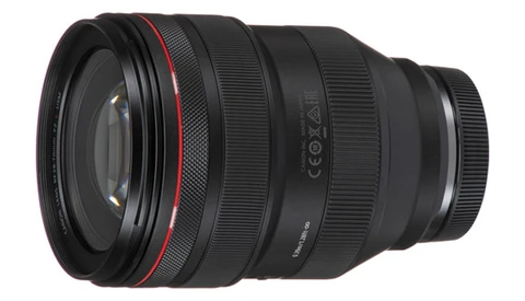Black telephoto lens with red accent ring and textured grip sections.