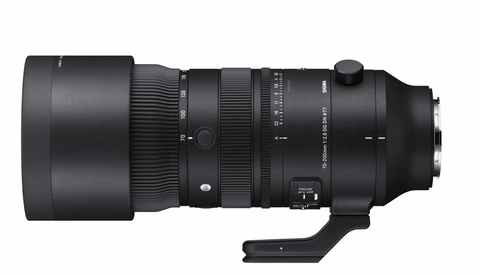 Black telephoto lens with focus ring and tripod collar, shown in profile against white background.