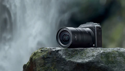 Hasselblad Announces the XCD 20-35mm f/3.2-4.5 E Lens | Fstoppers